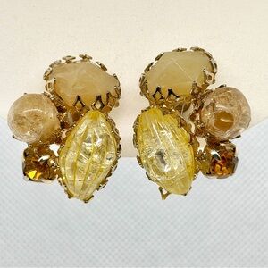 Vintage Schreiner Style Unsigned Yellow Poured Glass Crystal Clip On Earrings